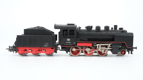Märklin H0 Dampflok mit Tender BR 24 058 DB Wechselstrom