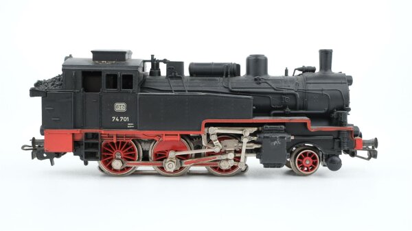 Märklin H0 Dampflok BR 74 701 DB Wechselstrom