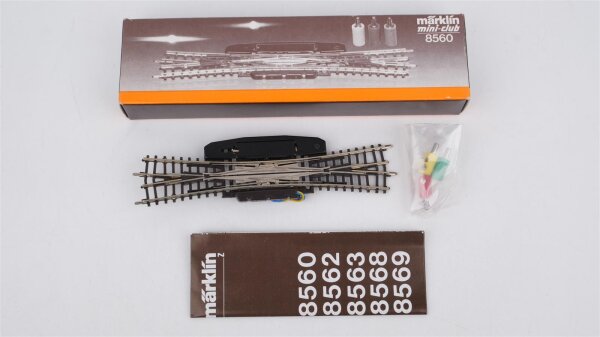 Märklin Z 8560 mini-club Elektrische doppelte Kreuzungsweiche (in OVP braun-orange)