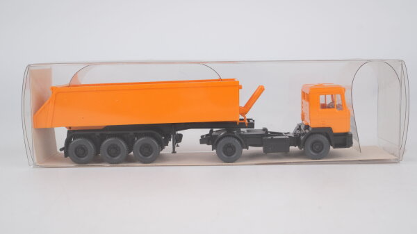 Wiking H0 67626 MAN Kipp-Sattelzug orange