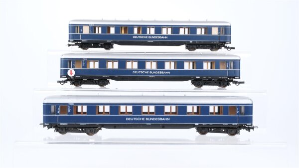 Liliput H0 Konvolut 2 Abteilwagen 1./2.Kl., Abteilwagen 1./2./3.Kl. blau DB (Abbruch)
