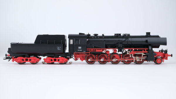 Märklin H0 3415 Dampflok BR 52 3329 DB Wechselstrom Delta Digital