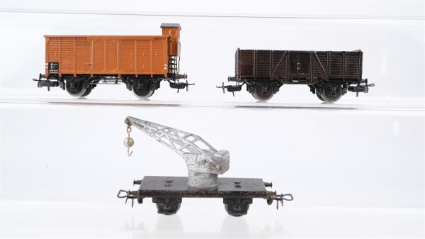 Märklin H0 Konvolut gedeckter Güterwagen 312 Hochbordwagen 311 Kranwagen
