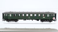 Märklin H0 Konvolut 2 Personenwagen 2.Kl. grün DB (Abbrüche)
