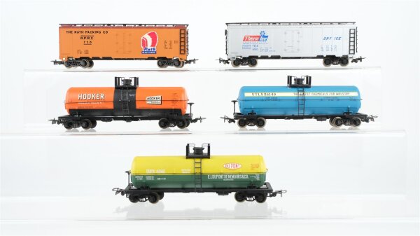 Rivarossi H0 Konvolut US Kesselwagen "Hooker UTLX DUPONT" Box Car "ThermIce The Rath Packing Co" R.P.R.X. u.a.