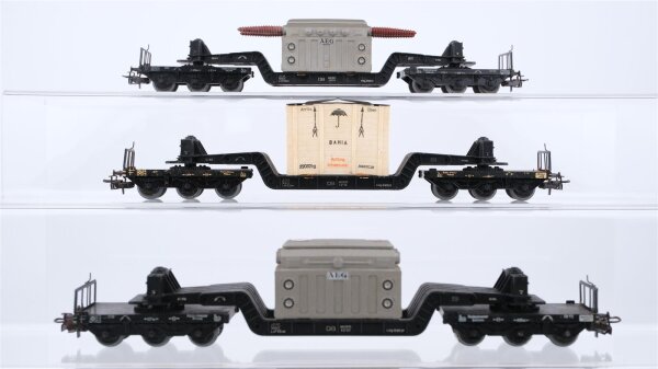 Märklin H0 Konvolut  Schwerlastwagen mit Trafo "AEG" Schwerlastwagen mit Überseekiste DB (unvollständig)