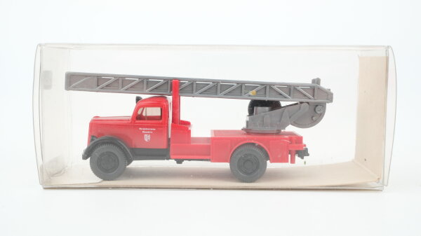 Wiking H0 18862 Opel Feuerwehr Drehleiter