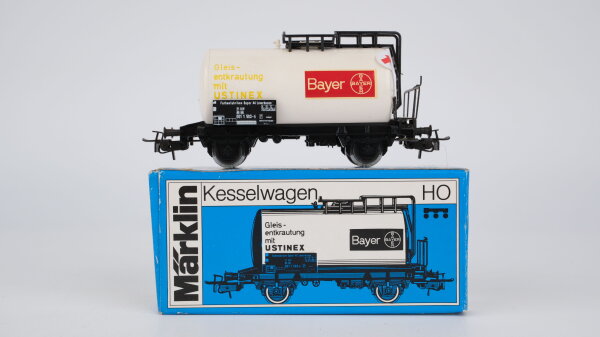 Märklin H0 4647 Chemie-Kesselwagen BAYER  Einheitskesselwagen der DB