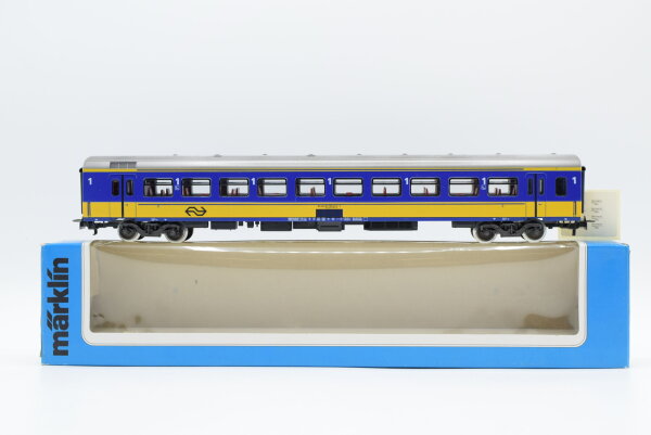 Märklin H0 4164 Reisezugwagen (mit Klassenbezeichnung 1) Intercity A der NS