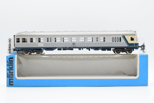 Märklin H0 4160 Nahverkehrswagen mit Gepäckabteil und Führerstand BDnf 735 der DB