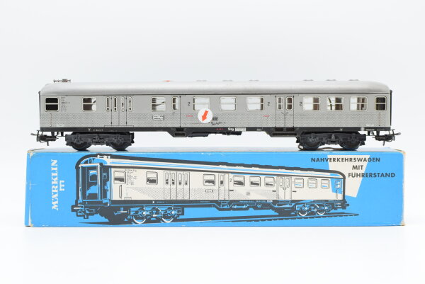 Märklin H0 4081 Nahverkehrswagen mit Führerstand 2 Kl. DB