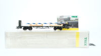 Trix H0 24072 Rungenwagen mit Bremserhaus und Maibaum...