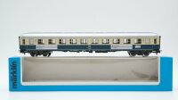Märklin H0 4177 Reisezugwagen (Hapag-Lloyd Tours)...