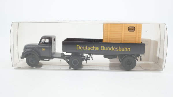 Brekina H0 42253 Magirus Mercur "DB" schwarz