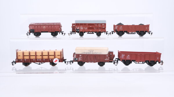 BTTB TT Konvolut Hochbordwagen teilbeladen Tiertransportwagen Klappdeckelwagen Rungenwagen belladen DR (Abbrüche)