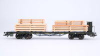 Märklin H0 46282 Flachwagen mit Bremserhaus und Kantholz-Stapeln  SSml der K.Bay.Sts.B.