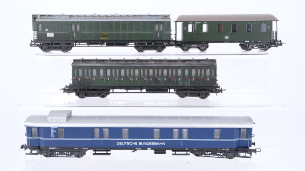 Liliput H0 Konvolut Postwagen Abteilwagen 3.Kl. Personenwagen 2.Kl. Packwagen DB/u.a.