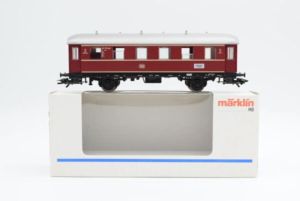 Märklin H0 4335 Personenwagen (85 792 Hmb) 2.KL Bi der DB