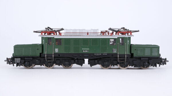 Märklin H0 3022 E-Lok BR 194 091-5 DB Wechselstrom
