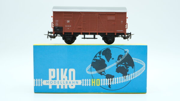 Piko H0 127-01 Gedeckter Güterwagen 04-60-80 DR