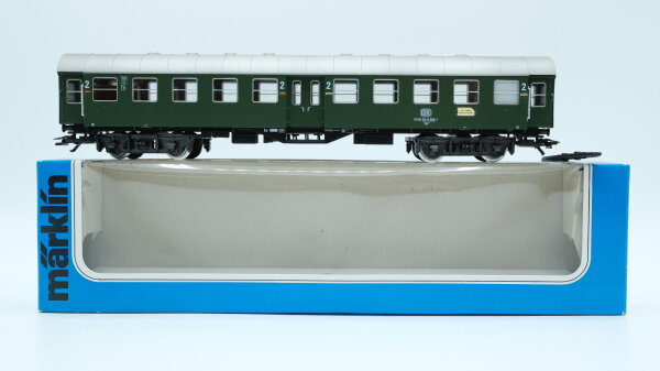 Märklin H0 4132 Reisezugwagen 2.Kl. Byg 515 der DB