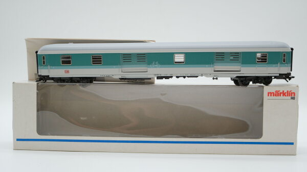 Märklin H0 42931 Gepäckwagen mit Fahrrädern DB