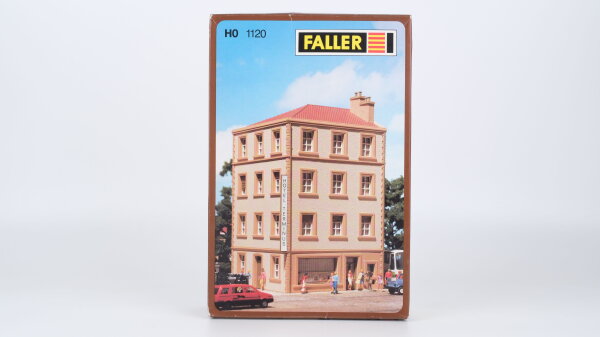Faller H0 1120 Hotel-Restaurant Terminus