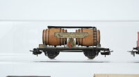 Märklin H0 Konvolut Schotterwagen "367" Hochbordwagen "365" gedeckter Güterwagen "382" Niederbordwagen "364" Weinfasswagen