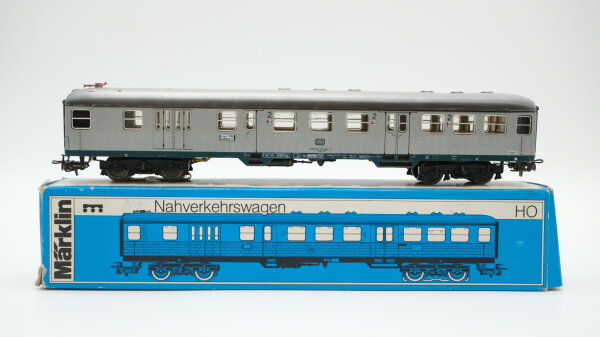 Märklin H0 4077 Nahverkehrswagen 2. Kl. DB