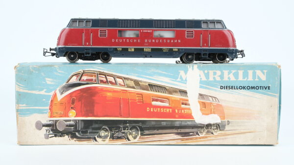 Märklin H0 3021 Diesellok BR V200 027 DB Wechselstrom (Licht defekt)