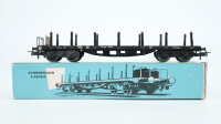 Märklin H0 4516 Flachwagen mit Rungen SSka DB