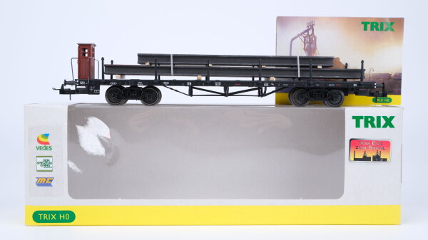 Trix H0 23955 Flachwagen mit Bremserhaus DB