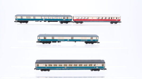 Minitrix N Konvolut Reisezugwagen 2. Kl. TEE-Wagen 1. Kl. Gepäckwagen DB