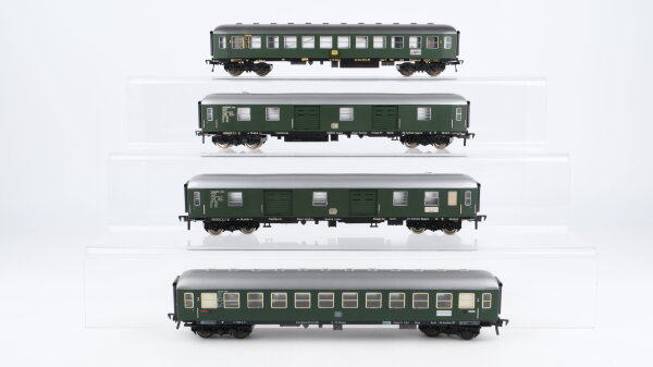 Fleischmann H0 Konvolut Personenwagen 2.Kl. Packwagen DB