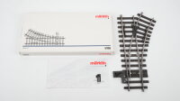 Märklin 1 5966 Weiche rechts r 600 mm 30° mit...