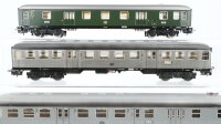 Märklin H0 Konvolut Personenwagen "Silberling" 2.Kl. Personenwagen mit Führerstand "Silberling" Packwagen grün DB