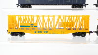 Roco/unbekannt H0 Konvolut "USA" gedeckte Güterwagen "Chessie System, Seaboard" Kesselwagen "Hinckley & Schmidt" Caboose "UP, Conrail" offener Güterwagen