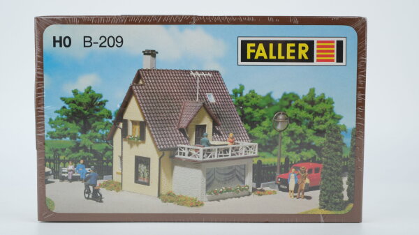 Faller H0 B-209 Einfamilienhaus