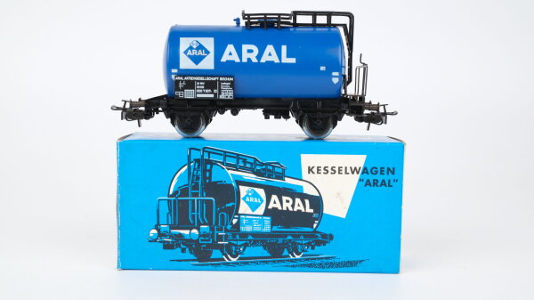 Märklin H0 4646 Kesselwagen Mineralöl "ARAL" DB