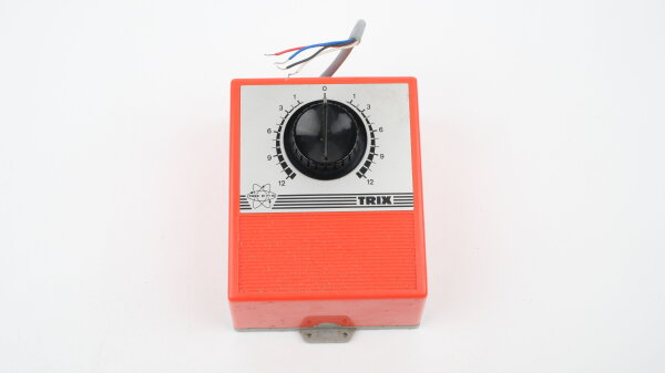 Trix 56-5502-00 e-m-s Steuergerät, max. 2 x 14VA ("TRIX" hell hinterlegt) (verschmutzt)