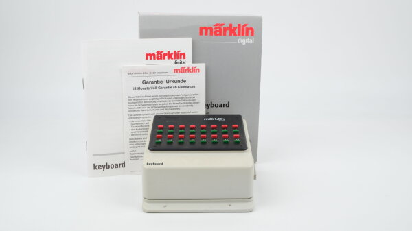 Märklin 6040 digital keyboard Stellpult (leicht vergilbt, in OVP)