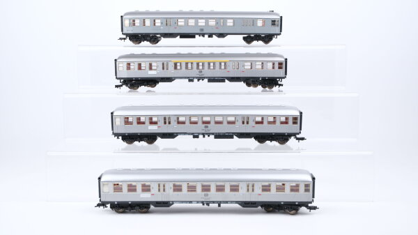 Fleischmann H0 Konvolut Silberlinge 1./2. Kl. mit Führerstand DB