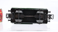 Märklin H0 Konvolut Viehtransportwagen 386 gedeckter Güterwagen 390 DR u.a.