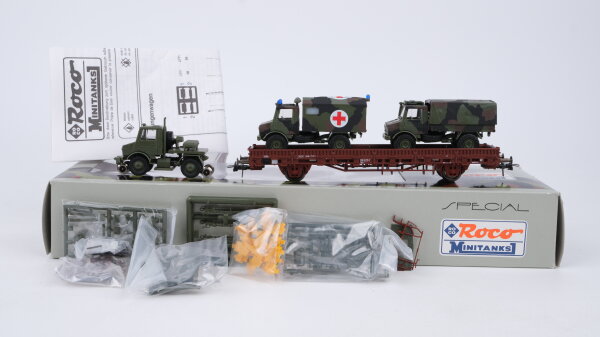 Roco H0 825 Schwerlastwagen (Minitanks, Unimog-Transport mit LokTrac) DB