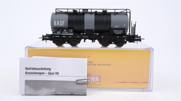 Brawa H0 47400 Kesselwagen "BASF" DB