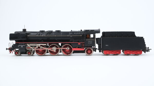 Märklin H0 3048 Dampflok mit Tender BR 01 097 Wechselstrom