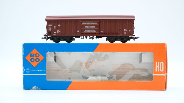 Roco H0 4358S Schwenkdachwagen (Braun) DB