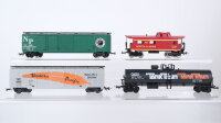 Unbekannt H0 Konvolut US Box Cars "NP WP" Tank...