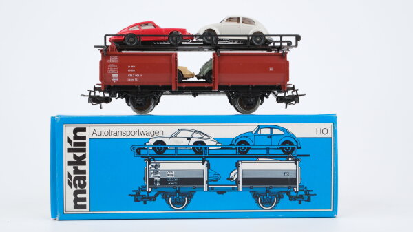 Märklin H0 4613 Autotransportwagen mit 4 PKW (Porsche/VW) DB