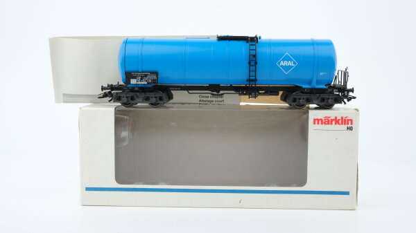 Märklin H0 4752 Mineralöl-Kesselwagen ARAL  Kesselwagen der ARAL AG  DB
